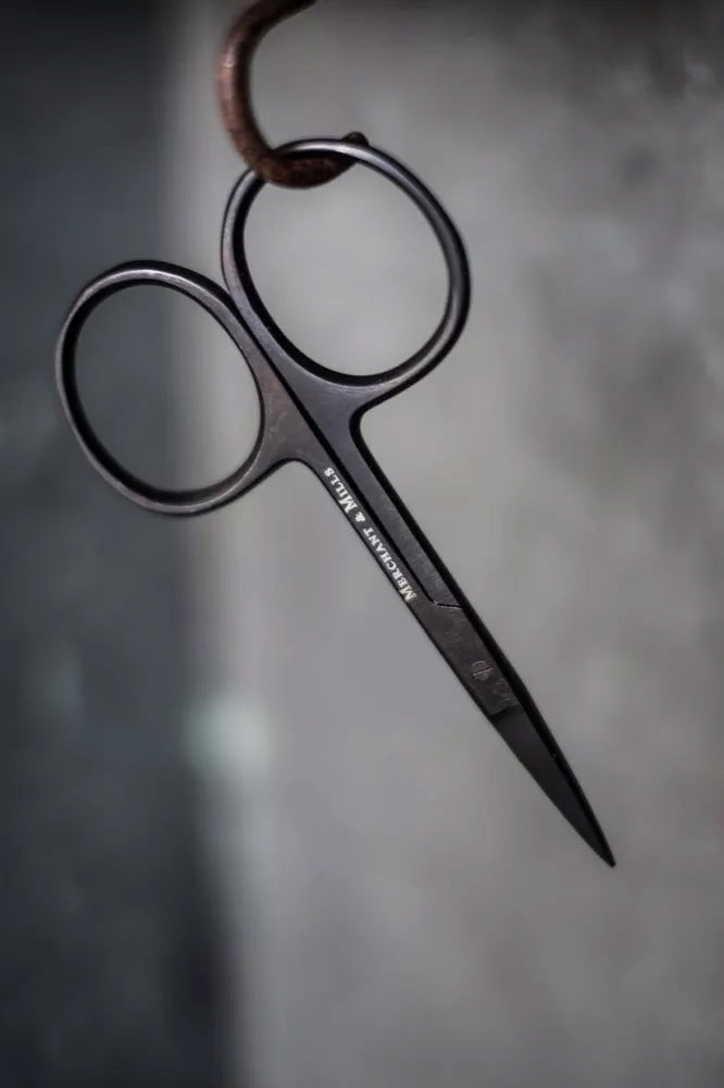 Wide Bow Hand-sewing Scissors